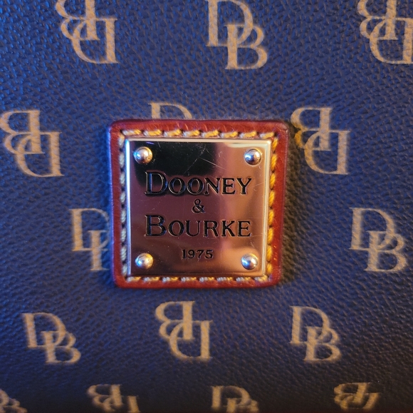 Dooney & Bourke Gretta Hobo Shoulder Bag - Picture 14 of 14